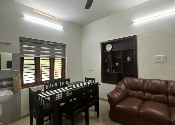 Saaketh Holiday Home