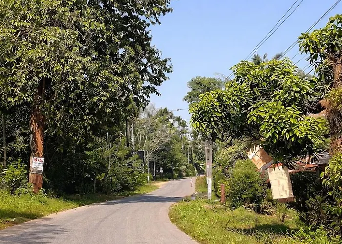 Casa Horizon I 3 Bhk By The Forest